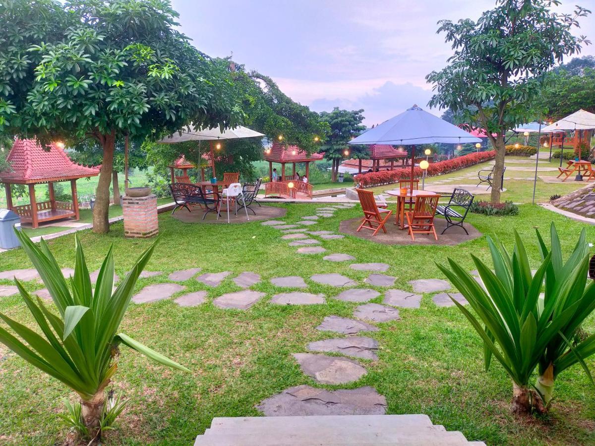 Joglo Kumpul Resort Cangkiran Экстерьер фото