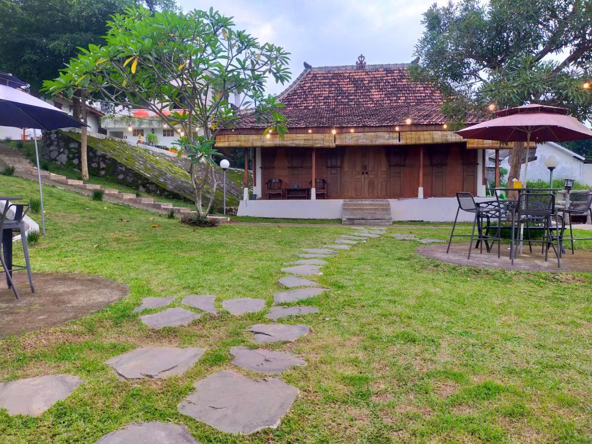 Joglo Kumpul Resort Cangkiran Экстерьер фото