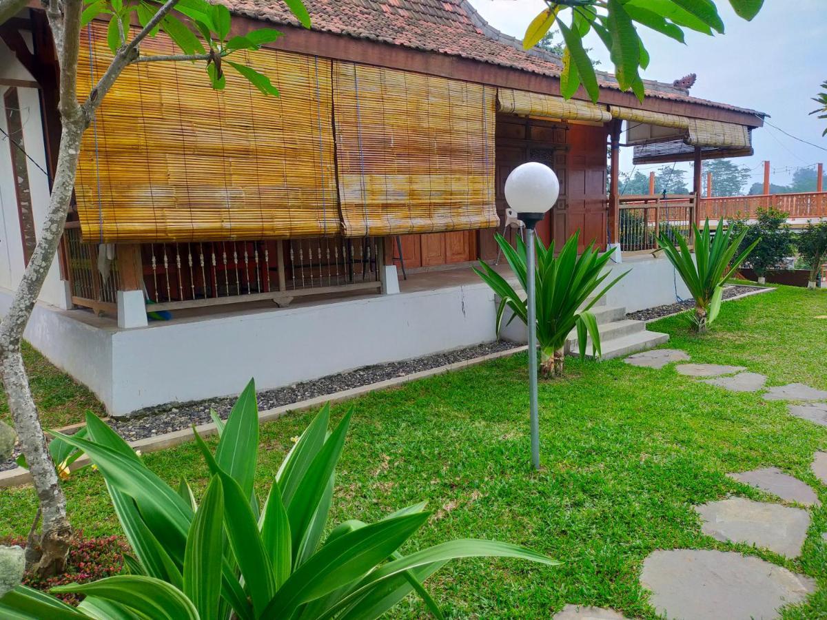 Joglo Kumpul Resort Cangkiran Экстерьер фото